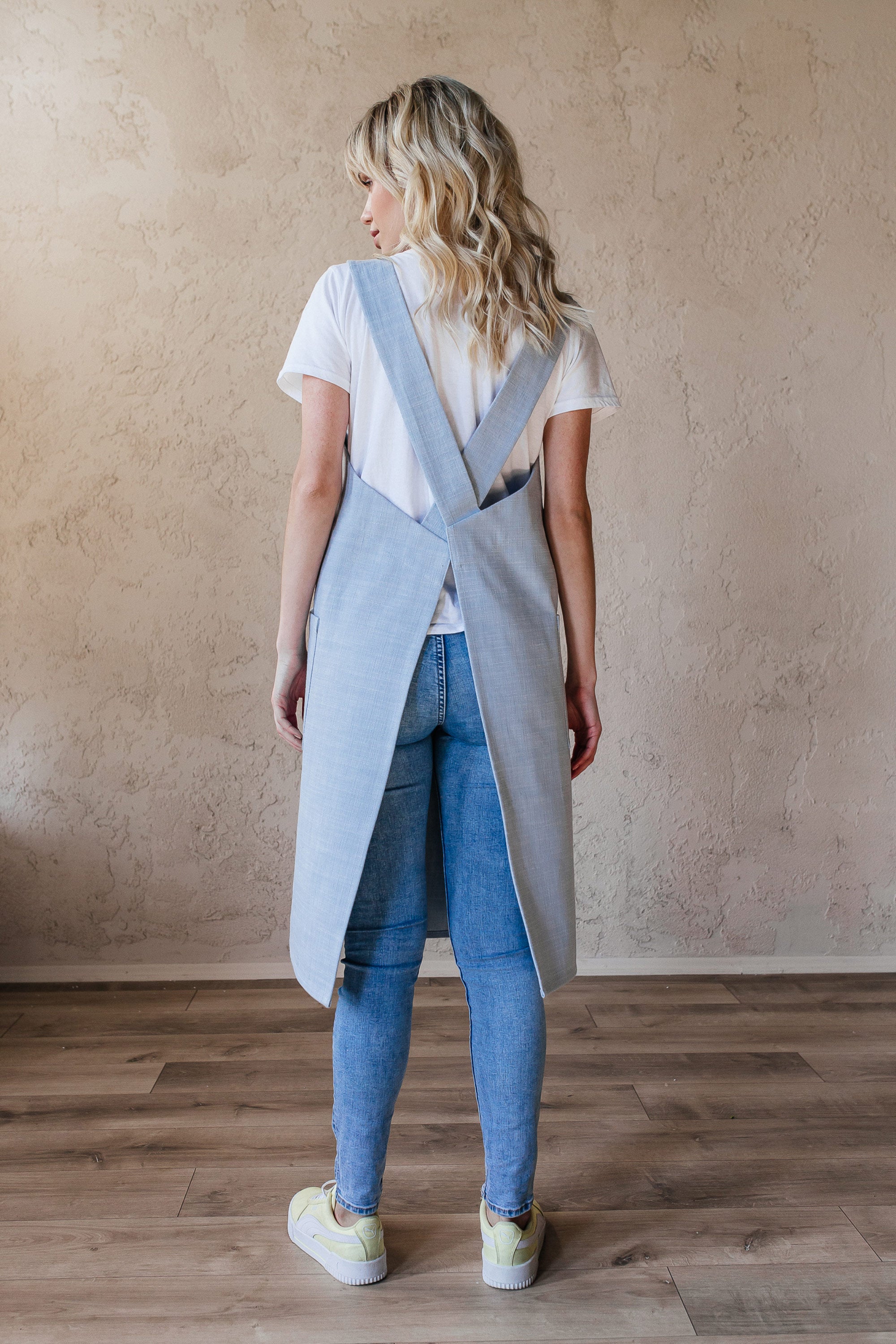 Cross-back Cotton Pinafore Apron | Navy