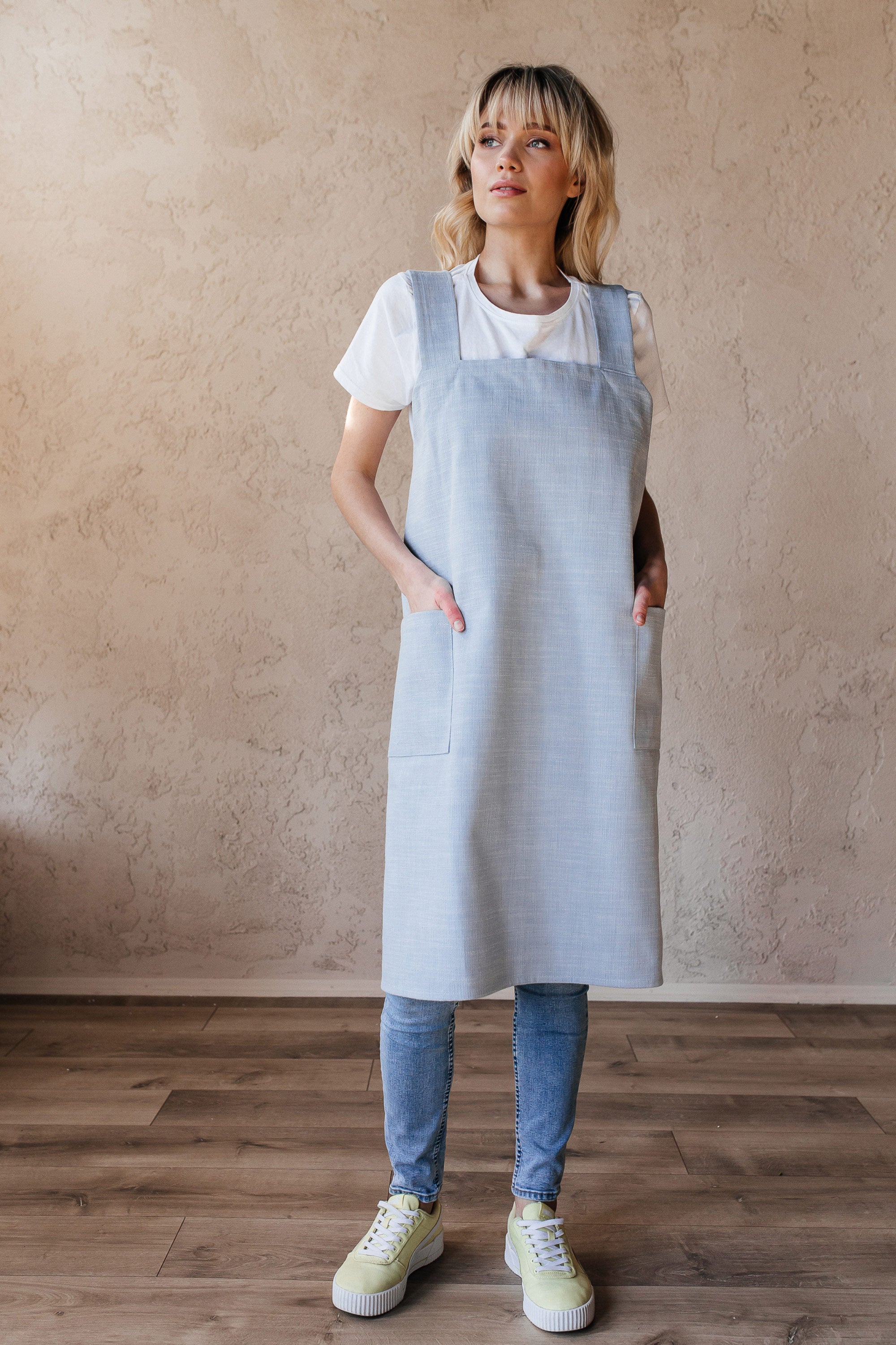 Cross-back Cotton Pinafore Apron | Navy