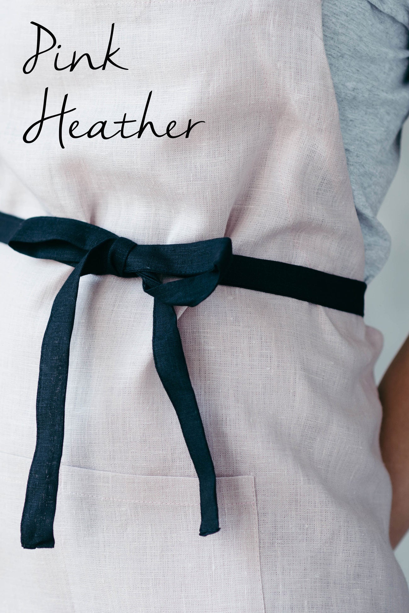 Classic Linen Apron with Pockets