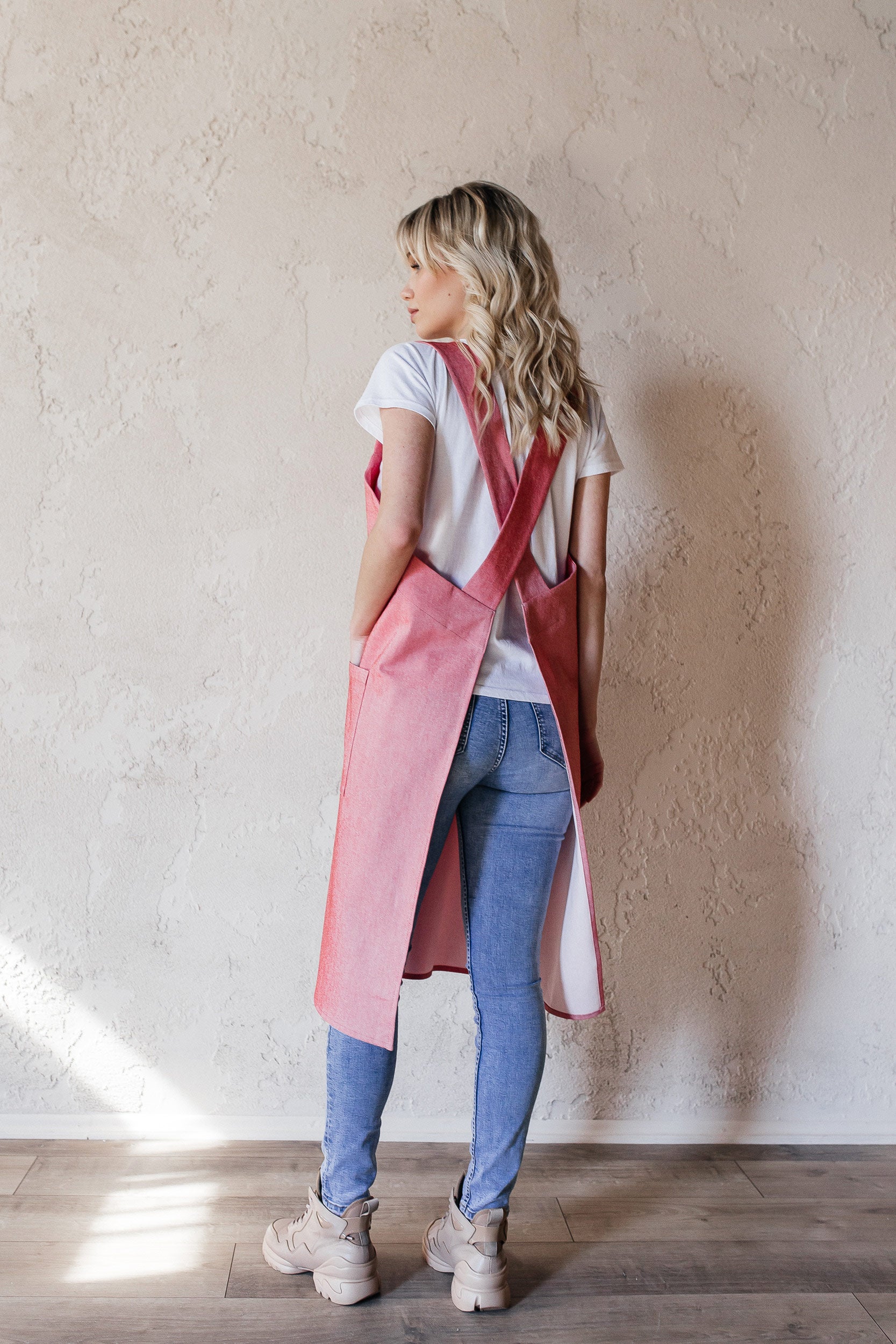 Cross-back Cotton Pinafore Apron | Navy