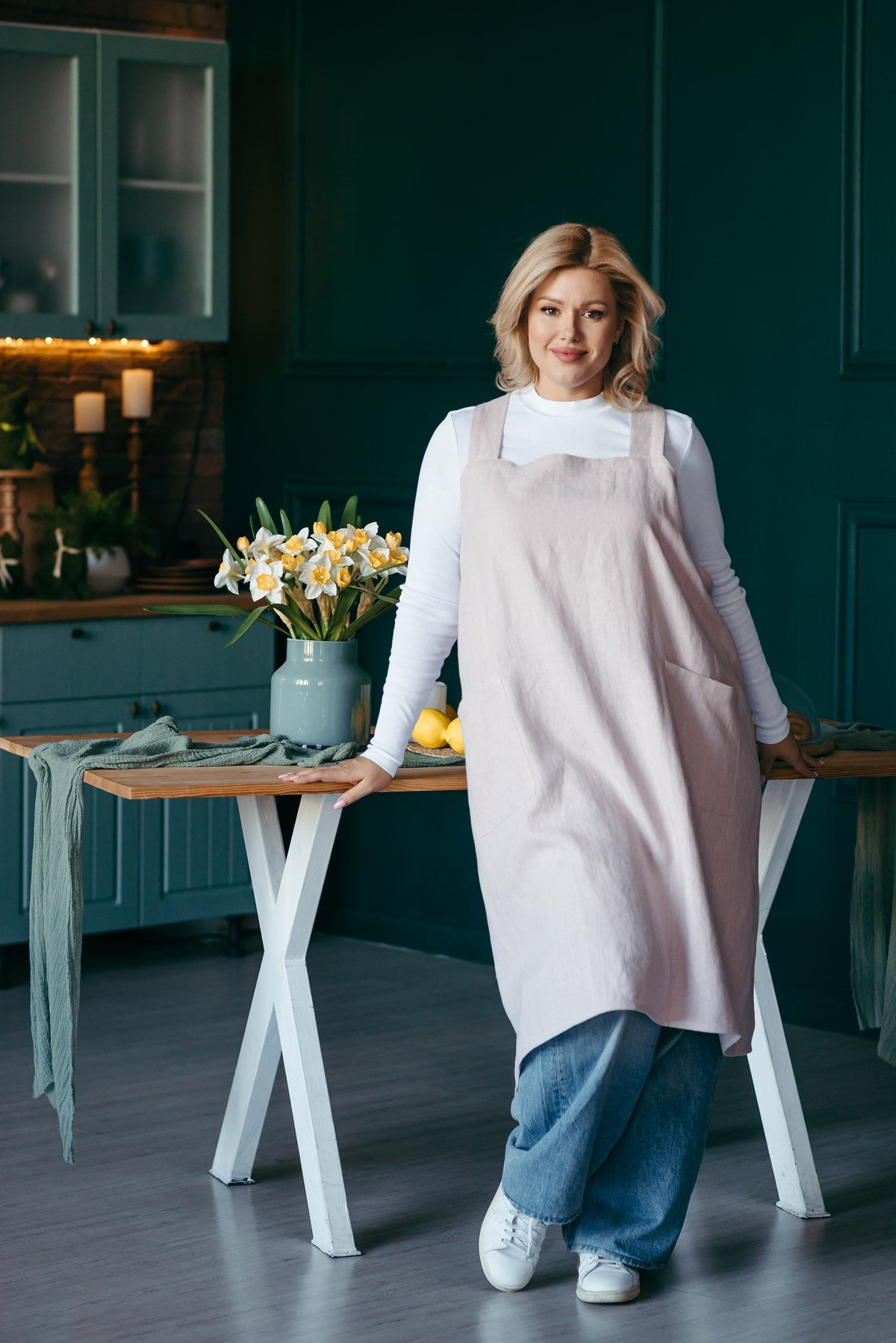 Linen Cross-Back Apron | Adult Sizes – The Prancing Hare